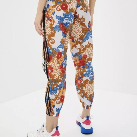 NWOT Adidas x HER Studio London Floral Track Pants White Joggers Women's M - Picture 6 of 15